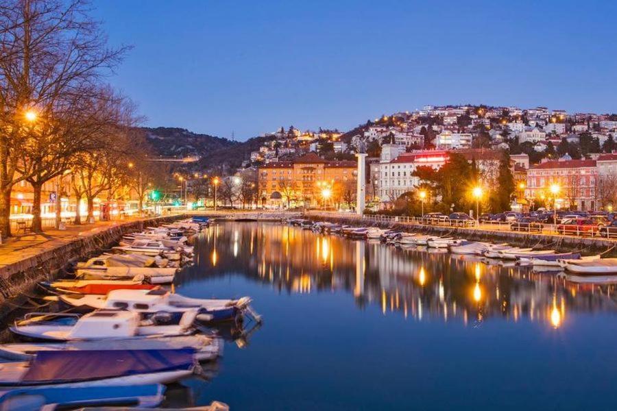 Hostel Kvarner- Private Rooms & Dorms Rijeka Ngoại thất bức ảnh